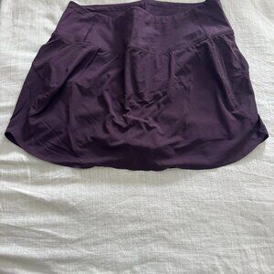 Athleta Run With It Skort Maroon